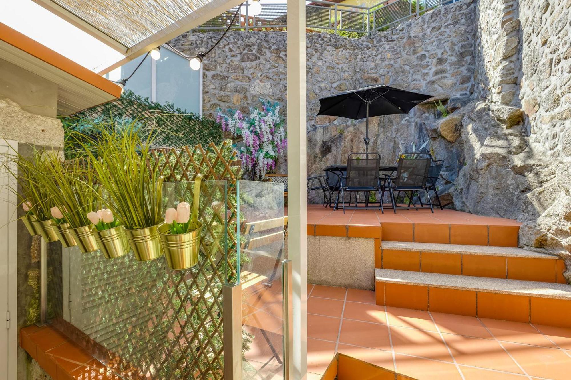 Cozy Nest Hostel Порту Екстер'єр фото