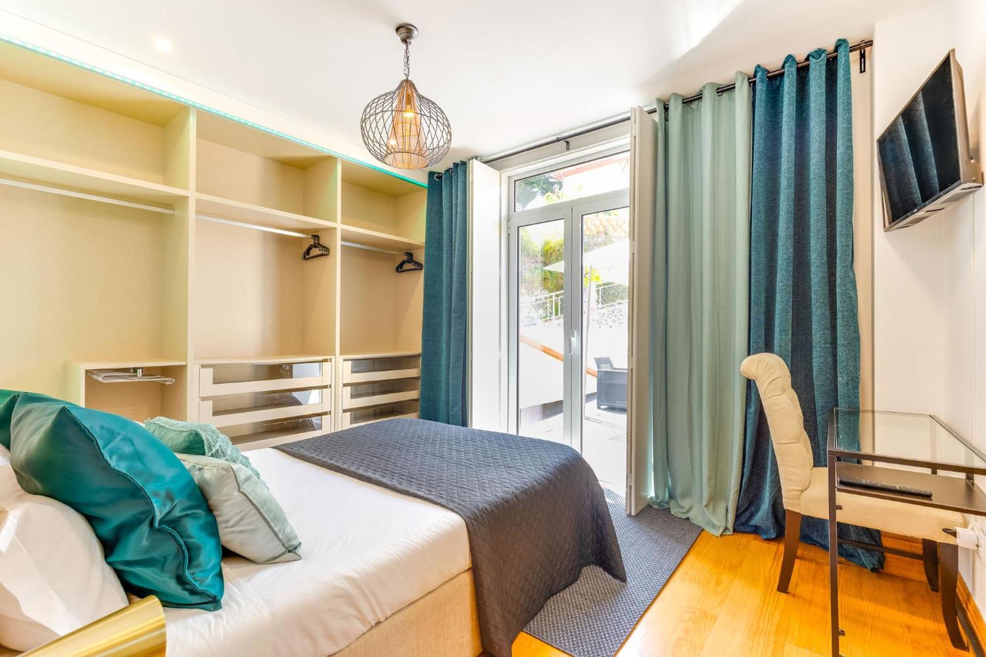 Cozy Nest Hostel Порту Екстер'єр фото