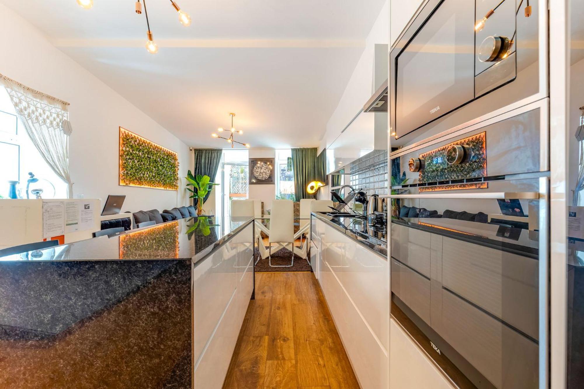 Cozy Nest Hostel Порту Екстер'єр фото